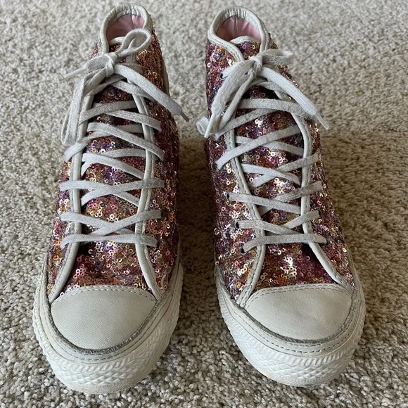 RARE VINTAGE CONVERSE PINK SEQUIN AND LEATHER HI TOP SNEAKERS HARD TO FIND. 8 US - Picture 2 of 9
